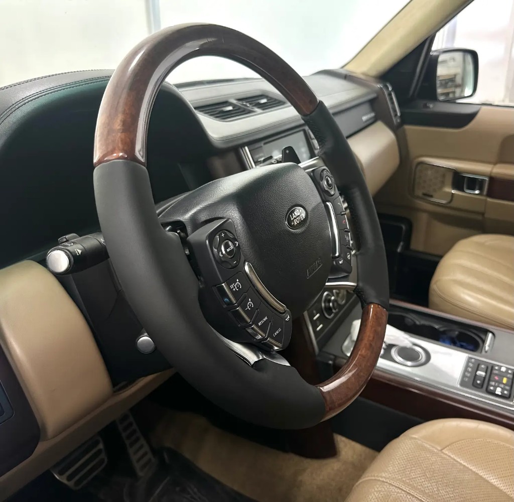 Перетяжка руля и интерьера